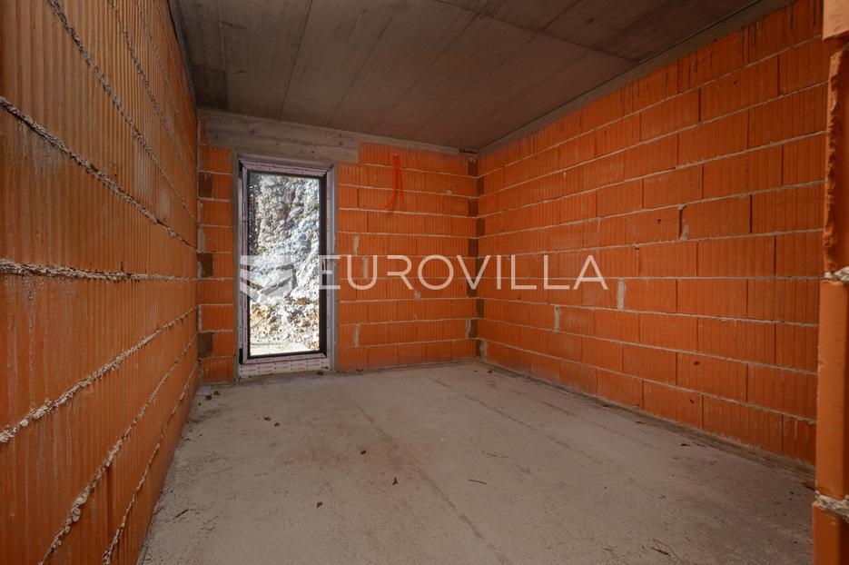 House For sale - Primorsko-goranska Mrkopalj