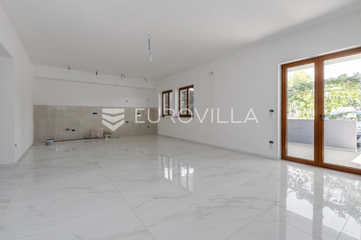 Flat for sale 80 m² – Poreč