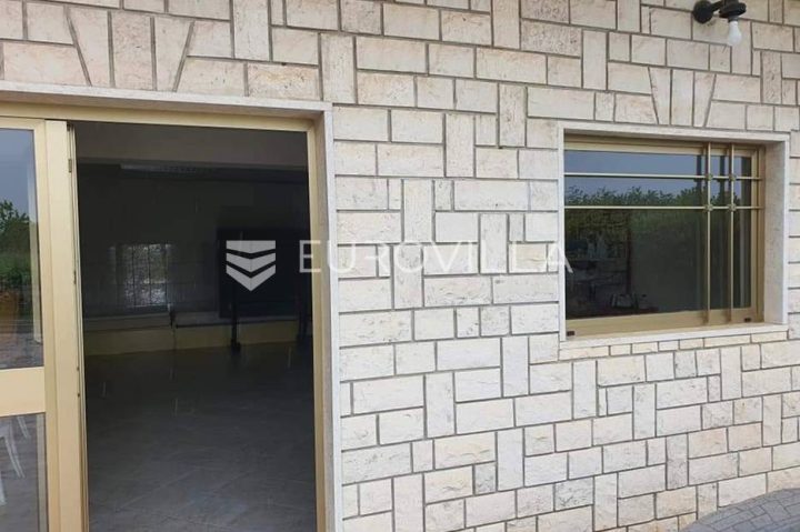Lokal użytkowy na sprzedaż 60 m² – Krnica