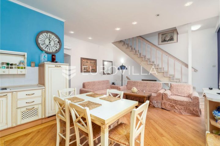 Apartment zu verkaufen 160 m² – Stari Grad