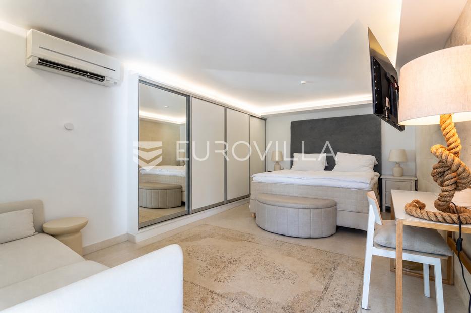 House For sale - Splitsko-dalmatinska Brela