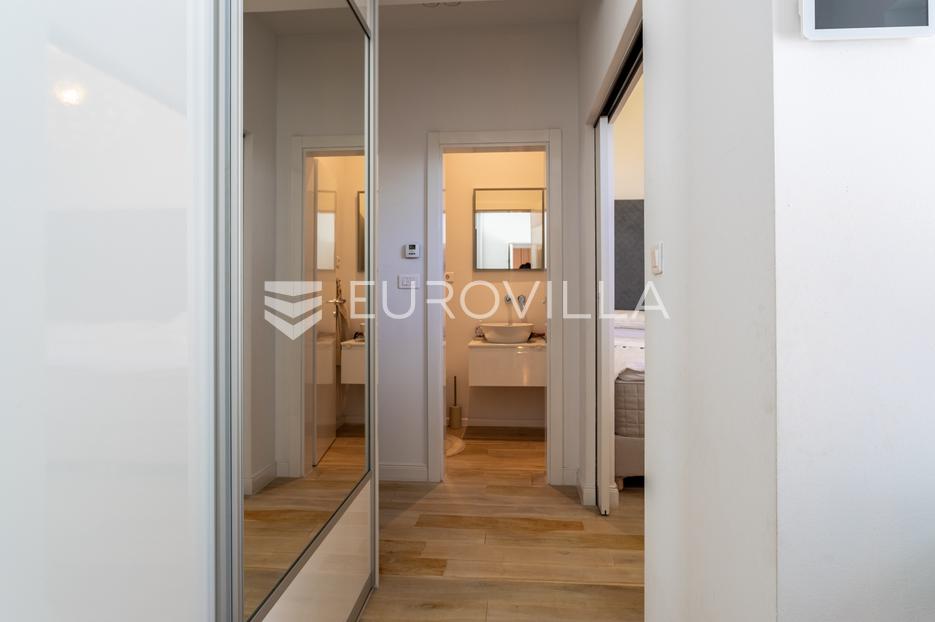 House For sale - Splitsko-dalmatinska Brela