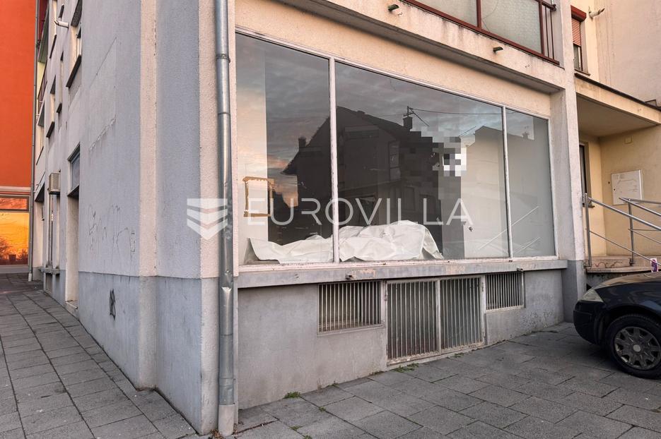 Komerčné Na predaj Đakovo
