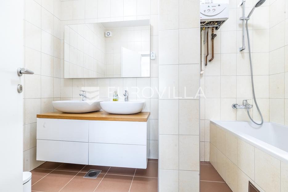 Flat For rent - Grad Zagreb Peščenica - Žitnjak