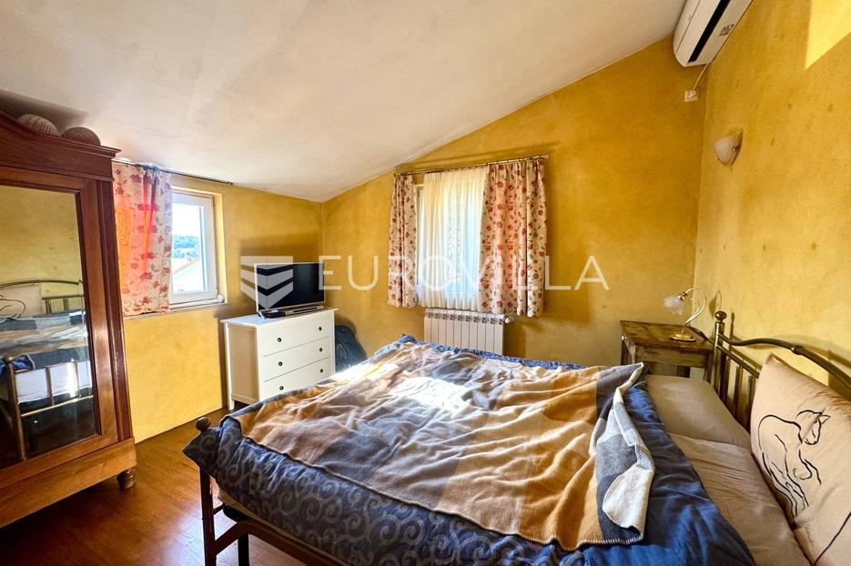 Haus Zu verkaufen -  Pula