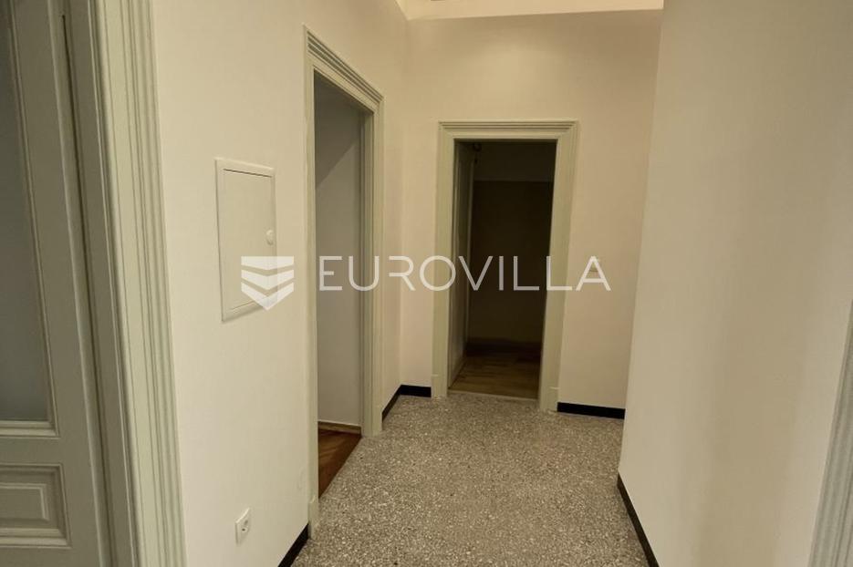 Apartment Zu verkaufen -  Rijeka