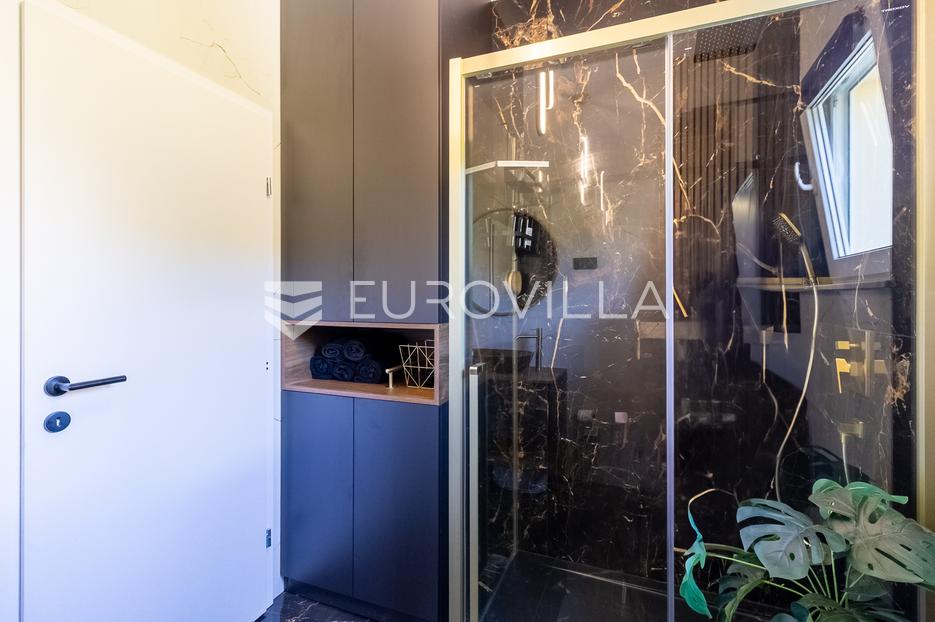 Appartement À vendre -  Opatija - Okolica