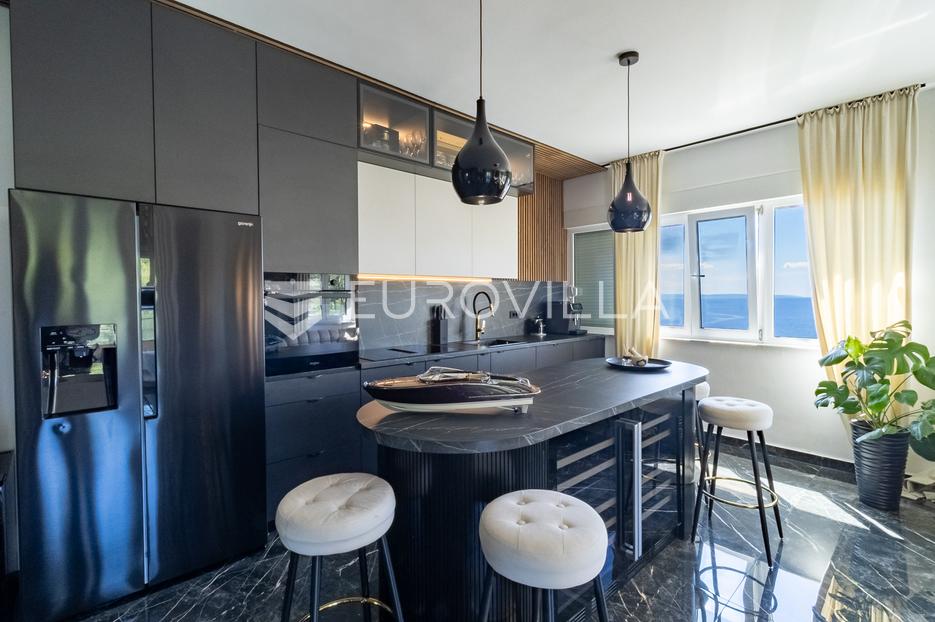 Appartement À vendre -  Opatija - Okolica