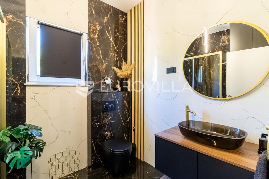 Appartement À vendre -  Opatija - Okolica