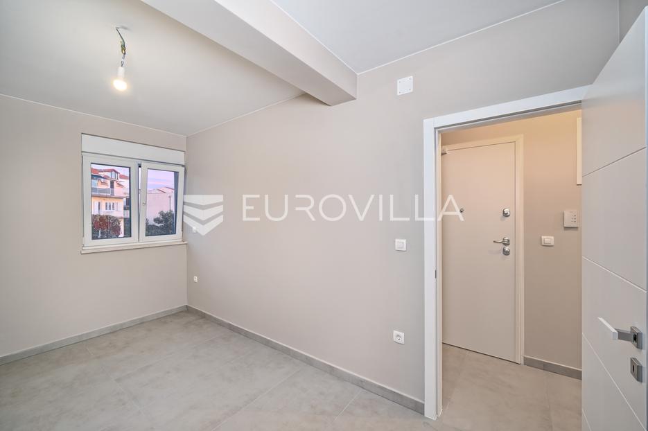 Appartement À vendre - Šibensko-kninska Šibenik - Okolica