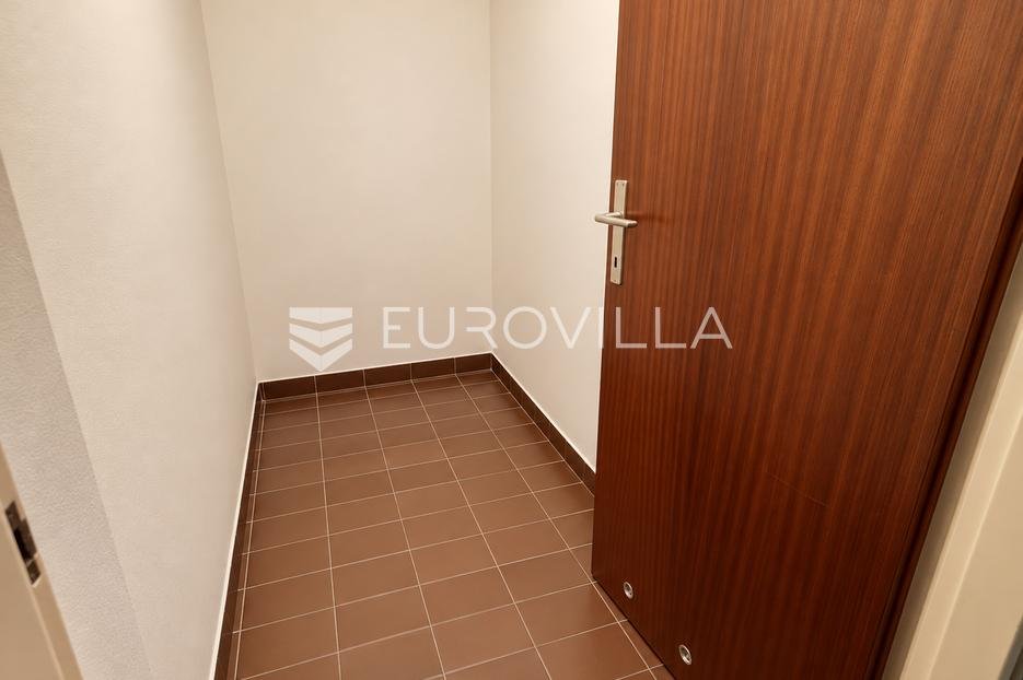 Appartement À vendre - Primorsko-goranska Rijeka