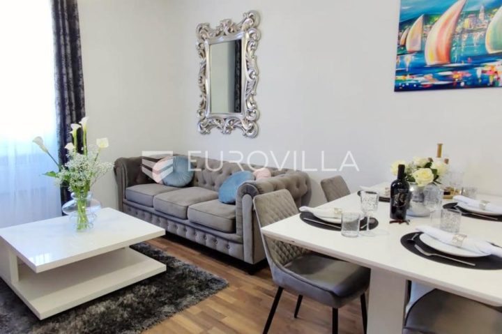 Flat for sale 55 m² – Poluotok
