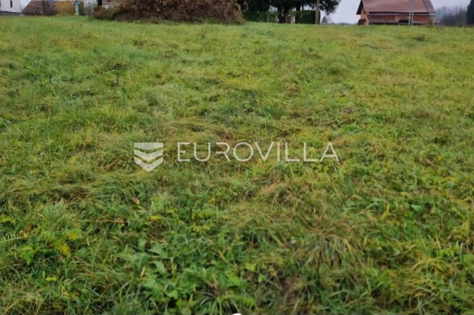 Pozemok Na predaj Grabovac
