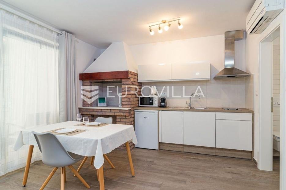 Flat For sale - Istarska Ližnjan - foto 2/6
