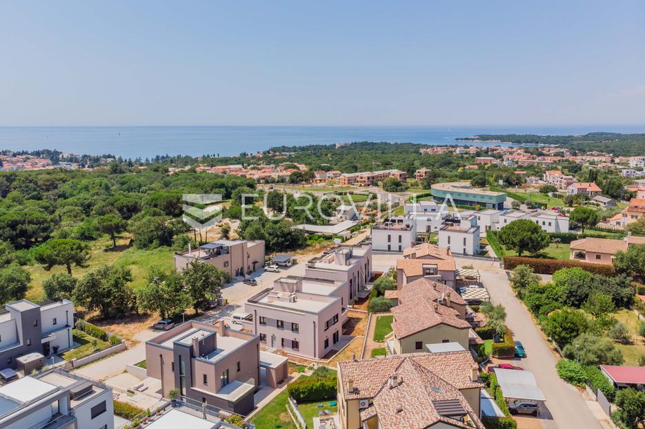 Appartamento In vendita - Istarska Poreč