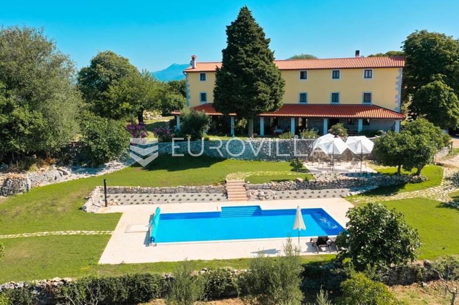 Hotel For sale Ripenda Kras
