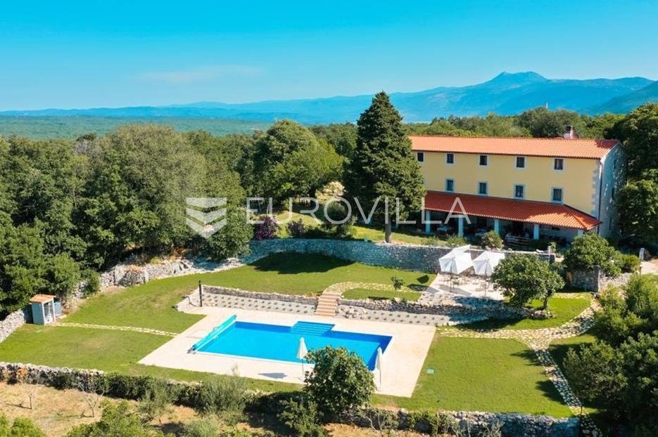 Hotel Naprodaj - Istarska Labin