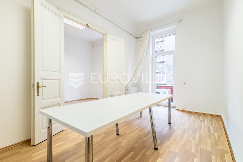 Locaux commerciaux À vendre - Grad Zagreb Donji Grad - foto 3/7