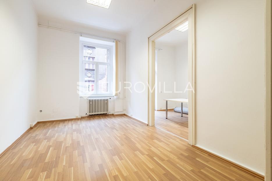 Locaux commerciaux À vendre - Grad Zagreb Donji Grad - foto 4/7