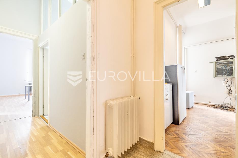 Locaux commerciaux À vendre - Grad Zagreb Donji Grad - foto 5/7