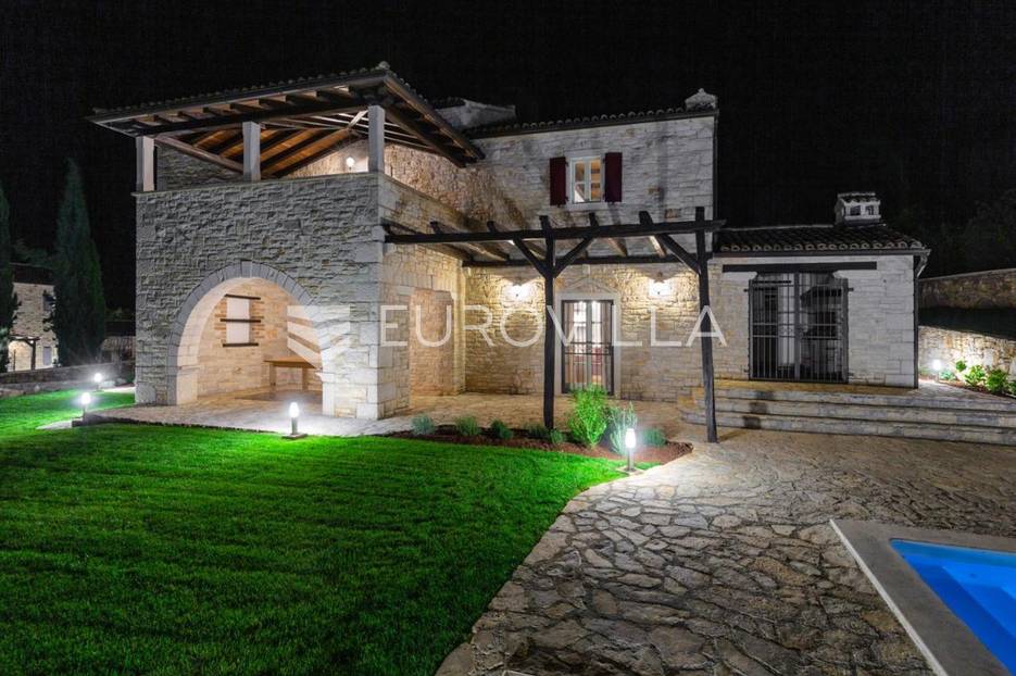 Kuća Na prodaju - Istarska Tinjan - foto 4/36