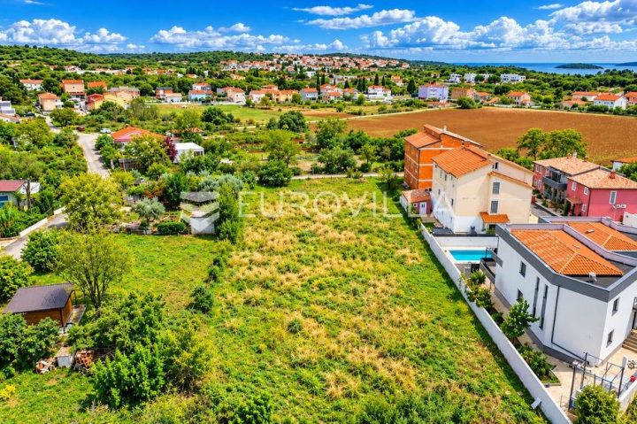 Terreno in vendita 1489 m² – Valbandon