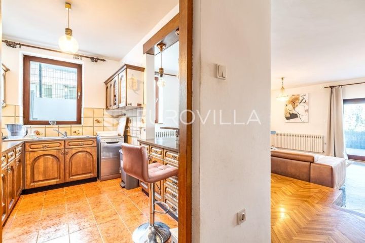 House For sale - Zagrebačka Samobor - foto 3/11