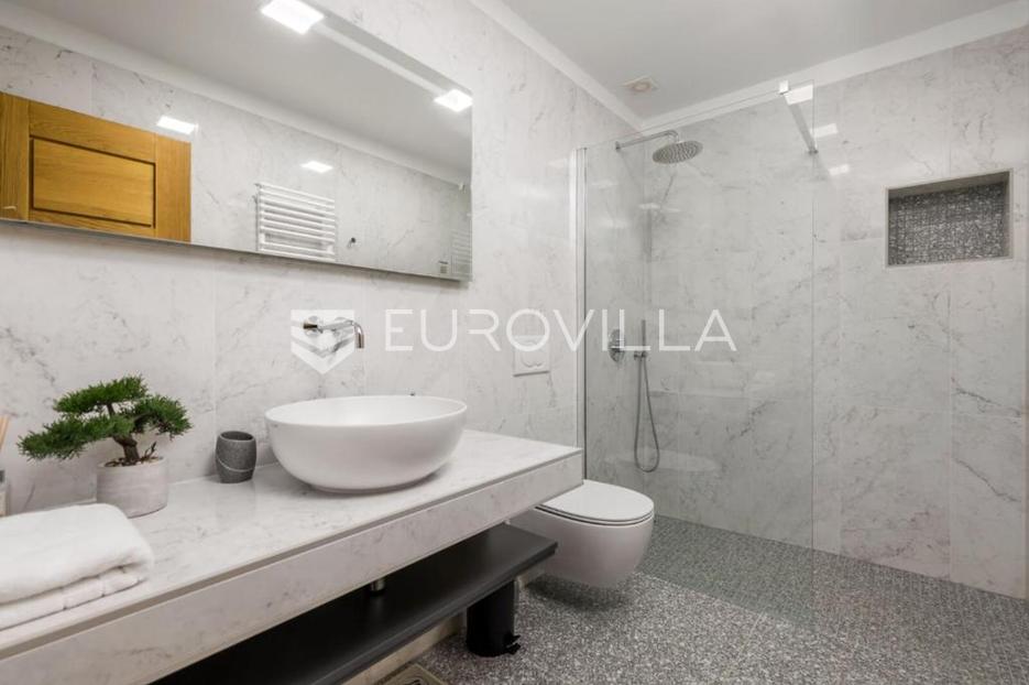 Kuća Na prodaju -  Kraljevica