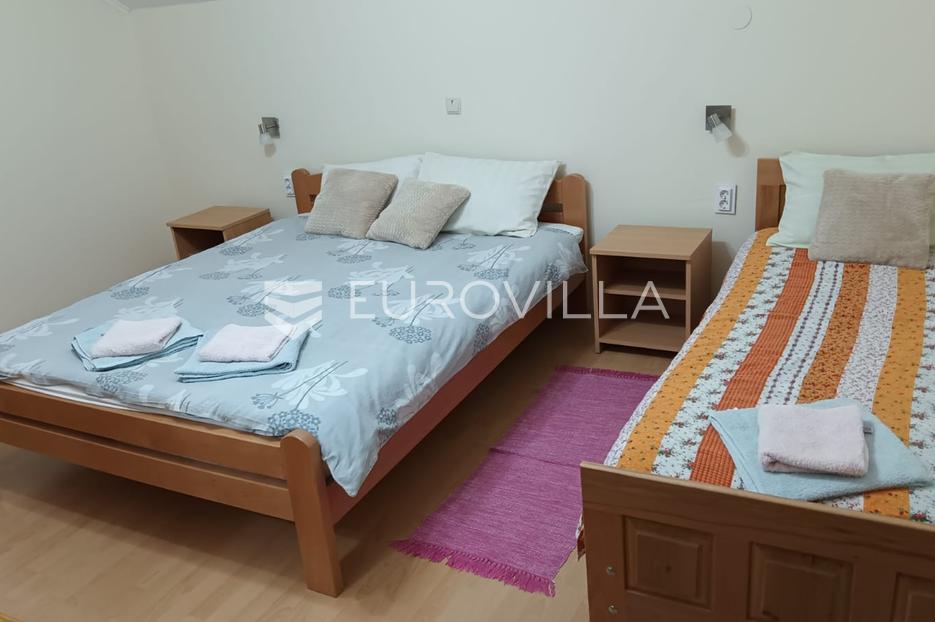 Maison À vendre -  Rakovica