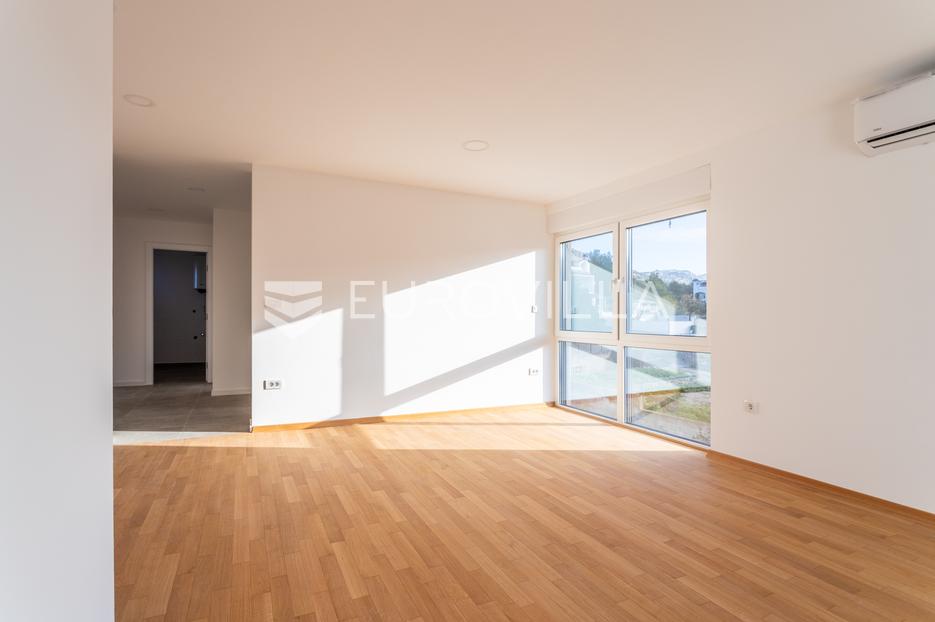 Apartmán Na predaj -  Šibenik - Okolica