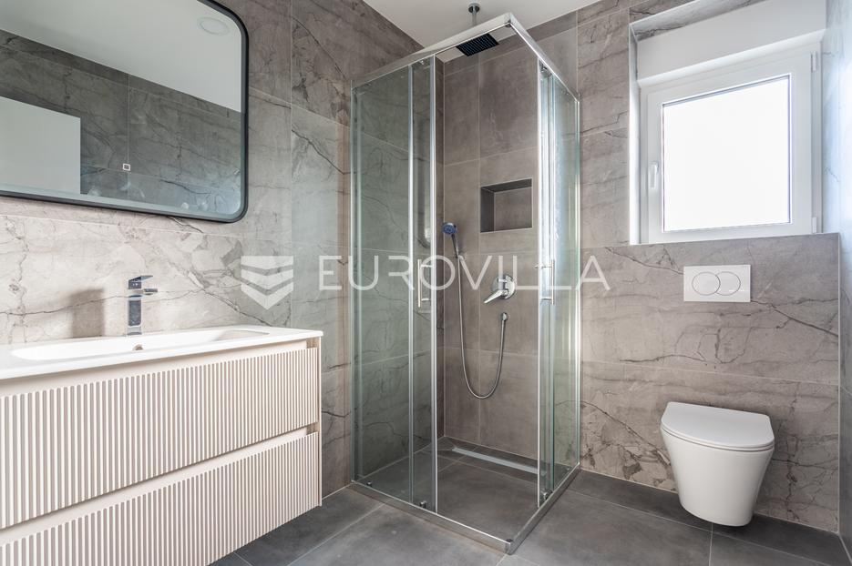 Apartmán Na predaj -  Šibenik - Okolica