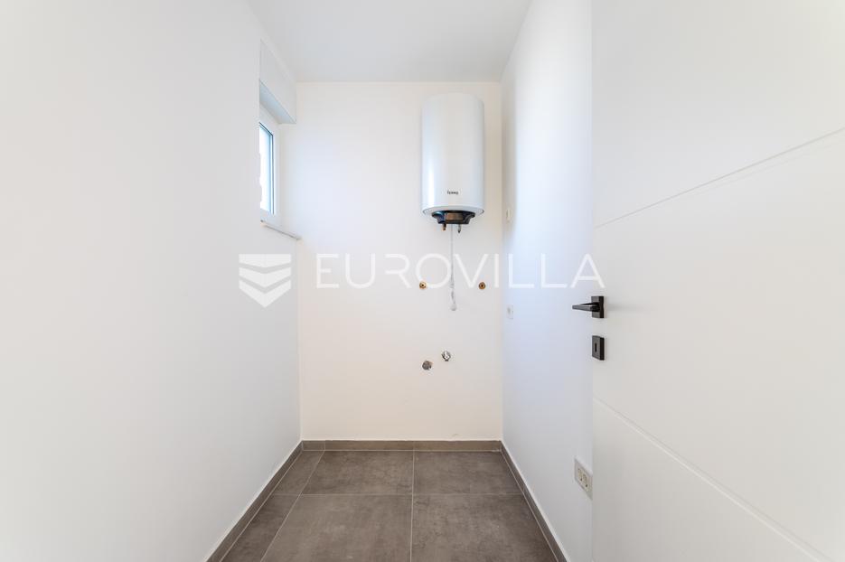 Apartmán Na predaj -  Šibenik - Okolica