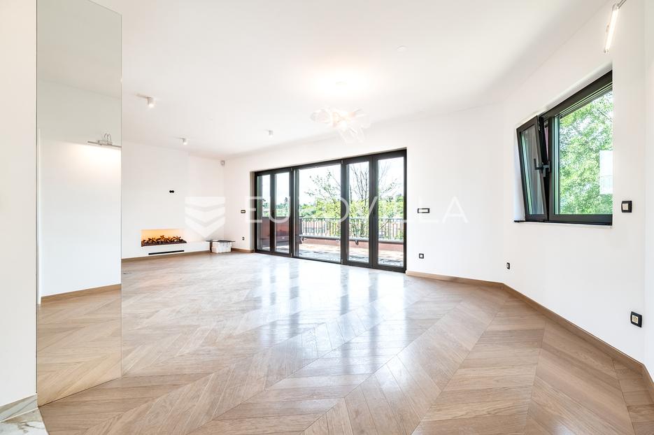 Maison À vendre - Grad Zagreb Gornji Grad - Medveščak
