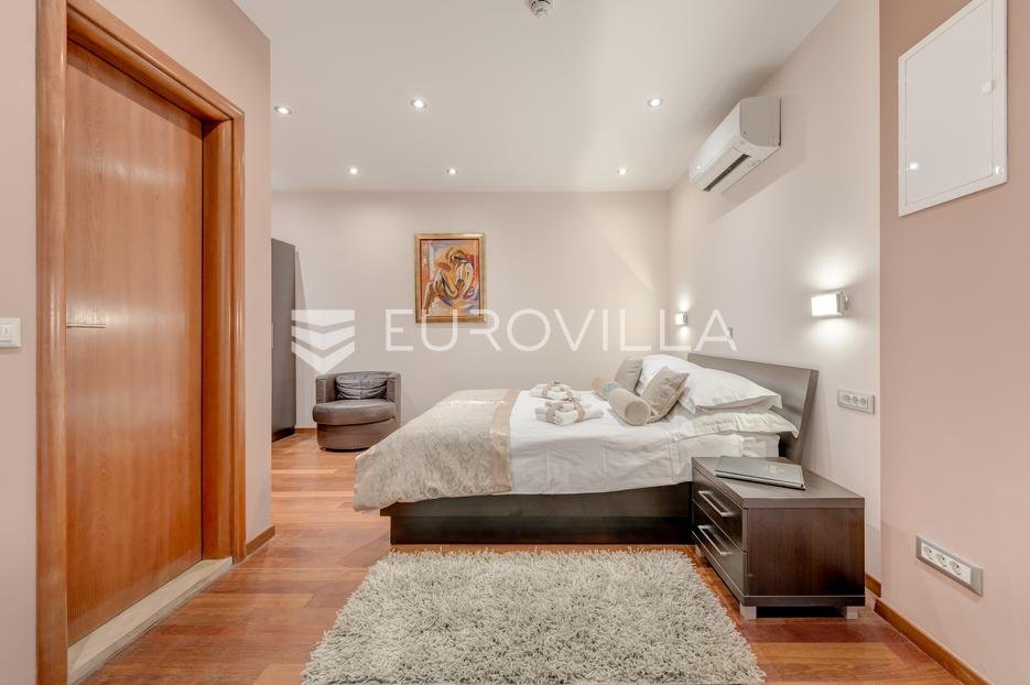 Hotel Na prodaju - Splitsko-dalmatinska Split
