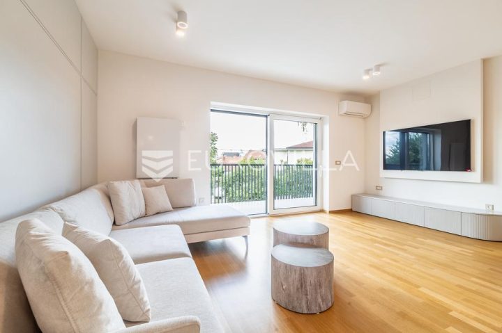 Stan na prodaju 130 m² – Lašćina