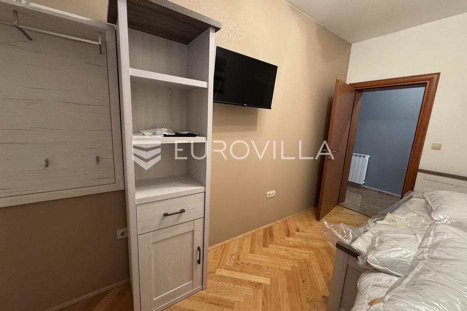Kuća Na prodaju -  Fažana
