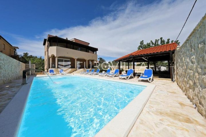 House for sale 219 m² – Privlaka