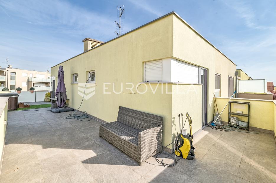 Appartamento In vendita -  Zagreb - Okolica
