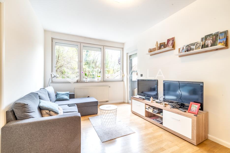 Appartement À vendre Šestinski dol