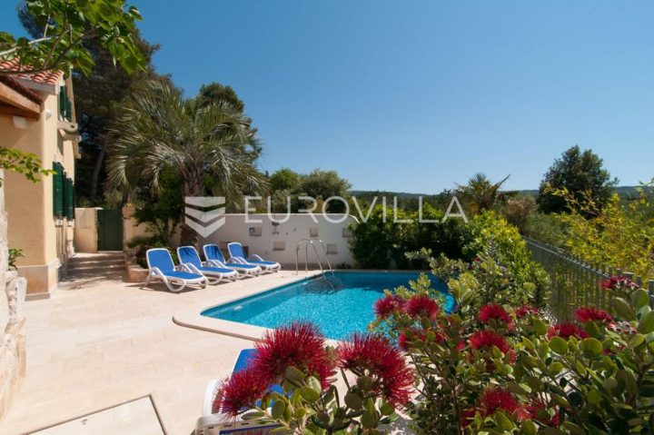House For sale - Splitsko-dalmatinska Supetar - foto 3/19
