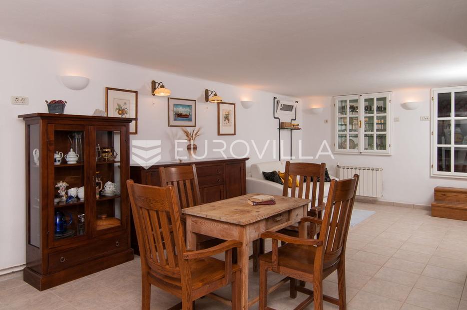 House For sale -  Supetar