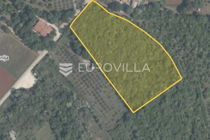 Land for sale 13941 m² – Žbandaj
