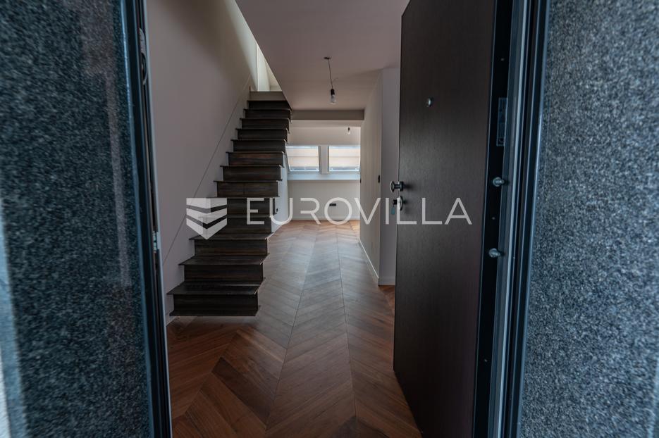 Appartement À vendre -  Požega