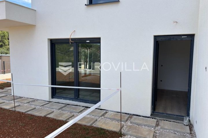 Apartment Zu verkaufen - Splitsko-dalmatinska Jelsa - foto 5/28