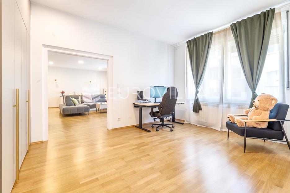 Apartment Zu verkaufen -  Donji Grad