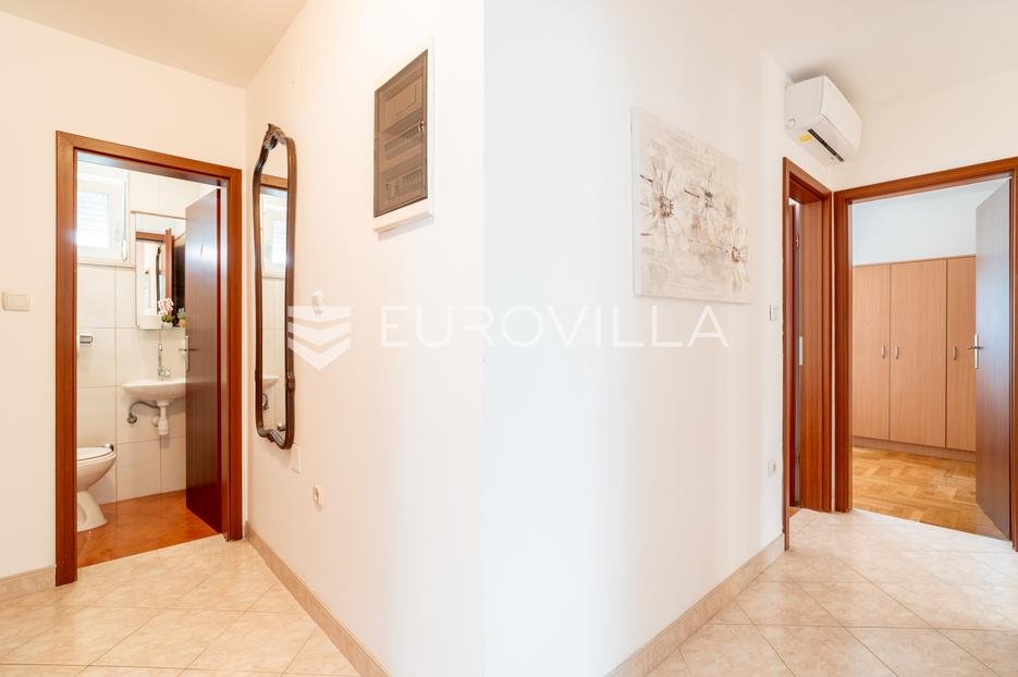 Flat For rent - Zadarska Zadar