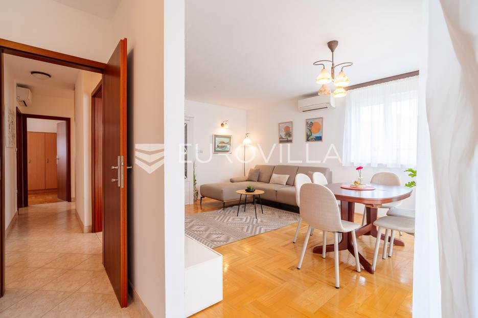 Flat For rent - Zadarska Zadar