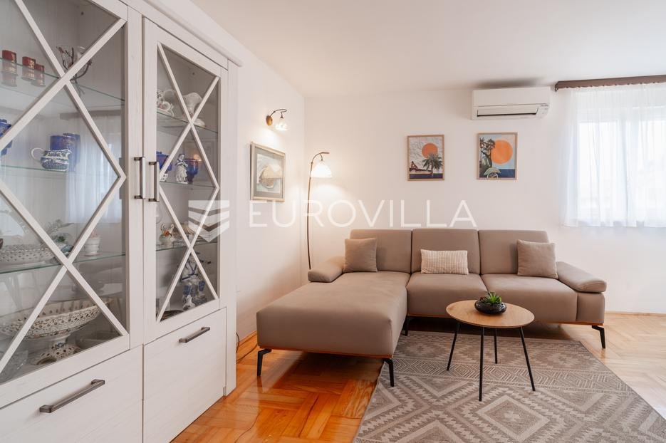 Flat For rent - Zadarska Zadar