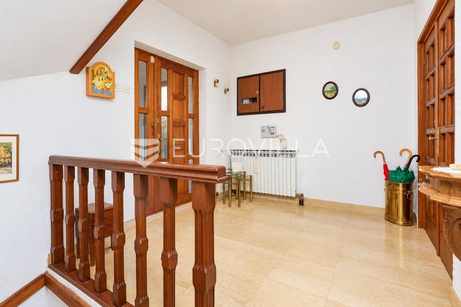 Maison À vendre - Primorsko-goranska Kostrena