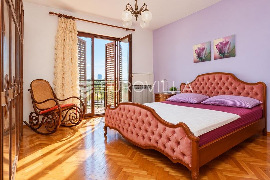 Maison À vendre - Primorsko-goranska Kostrena